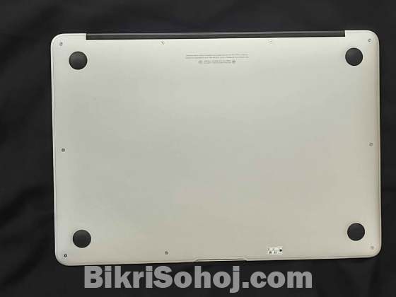 URGENT SALE - Apple Macbook Air 2017